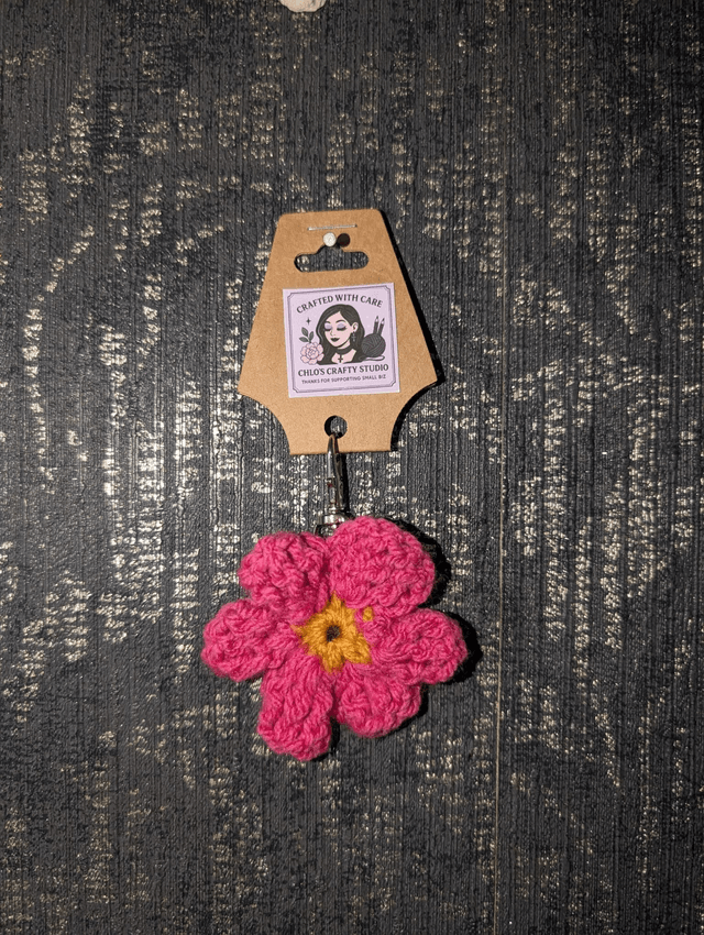 🌸 Handmade Crochet Flower Keyring | Colourful Floral Bag Charm | Custom Colour Keychain